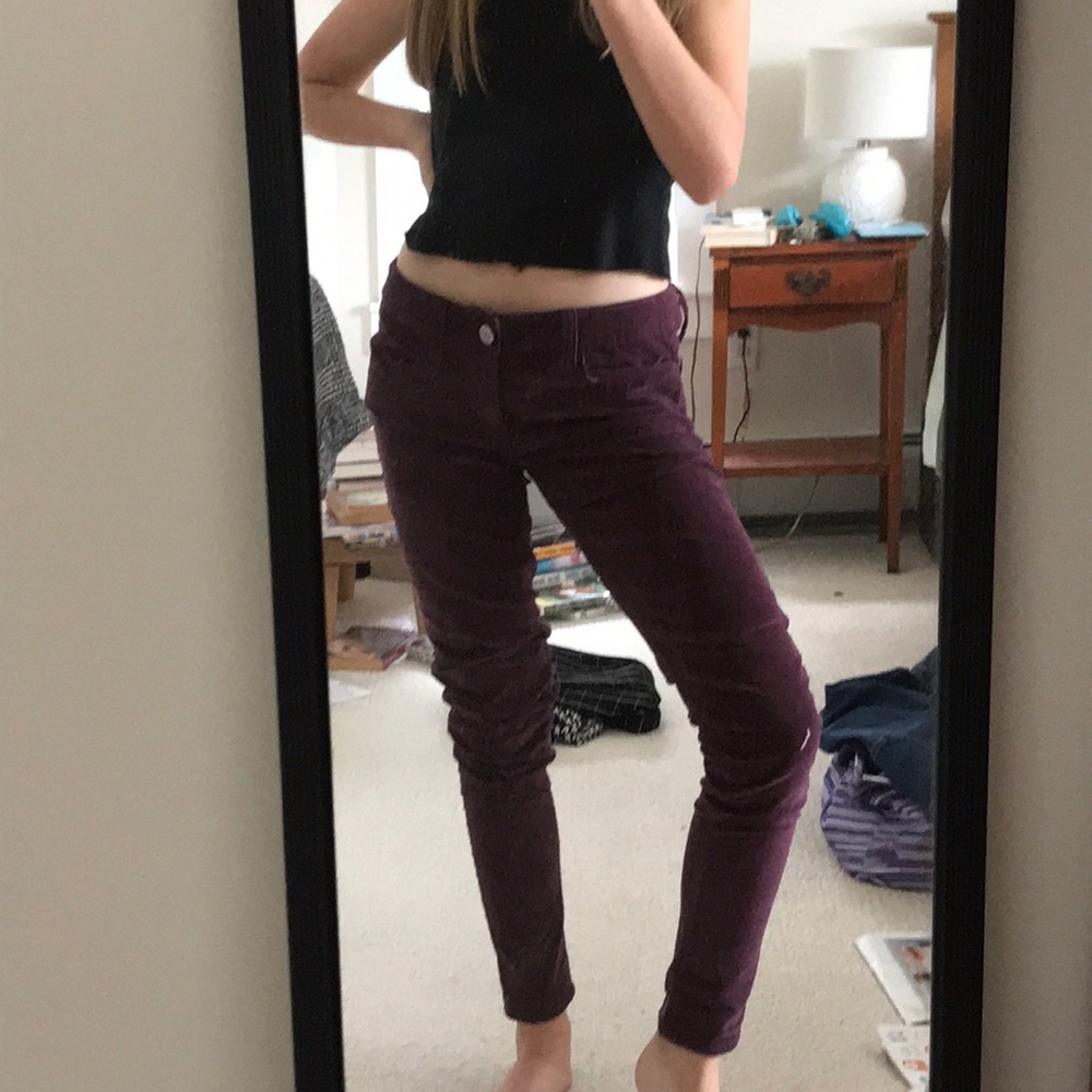 American Eagle Corduroy Maroon Pants